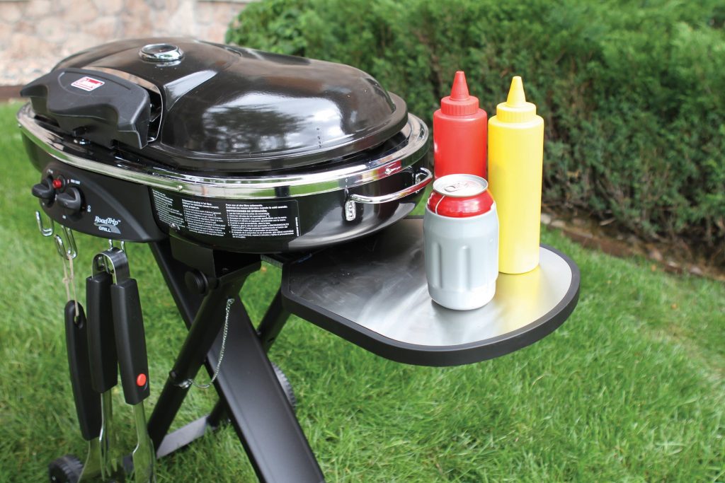 10 Best Gas Grills under $300 — Incomparable Flavor at no Extra Cost!