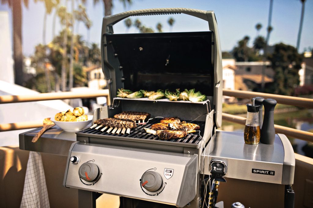 5 Best 2-Burner Gas Grills — Enjoy Versatility and Compactness in one Unit!
