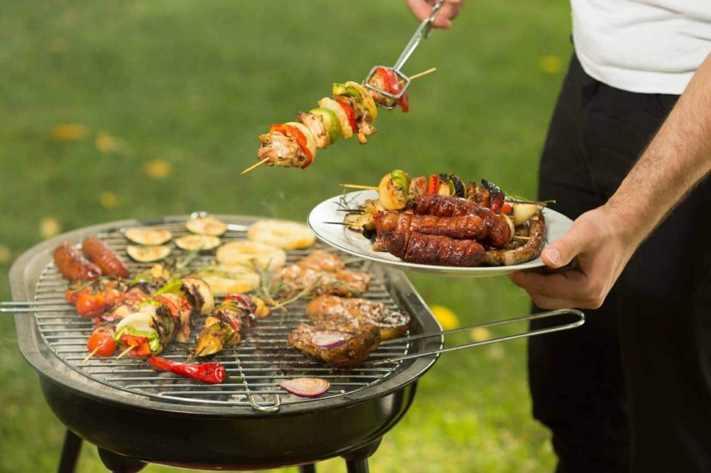 5 Best Grill Tool Sets — Feel Like a Professional Chef at Your Backyard! (Spring 2023)