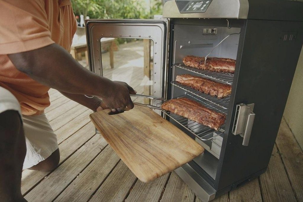 6 Best Electric Smokers under $200 – Make Smoking Delicious Foods Easy and Affordable! (Spring 2023)