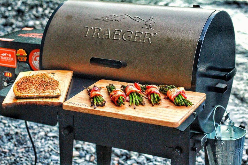 5 Best Traeger Grills — Trust Your Dishes to a Trustworthy Manufacturer! (Spring 2023)