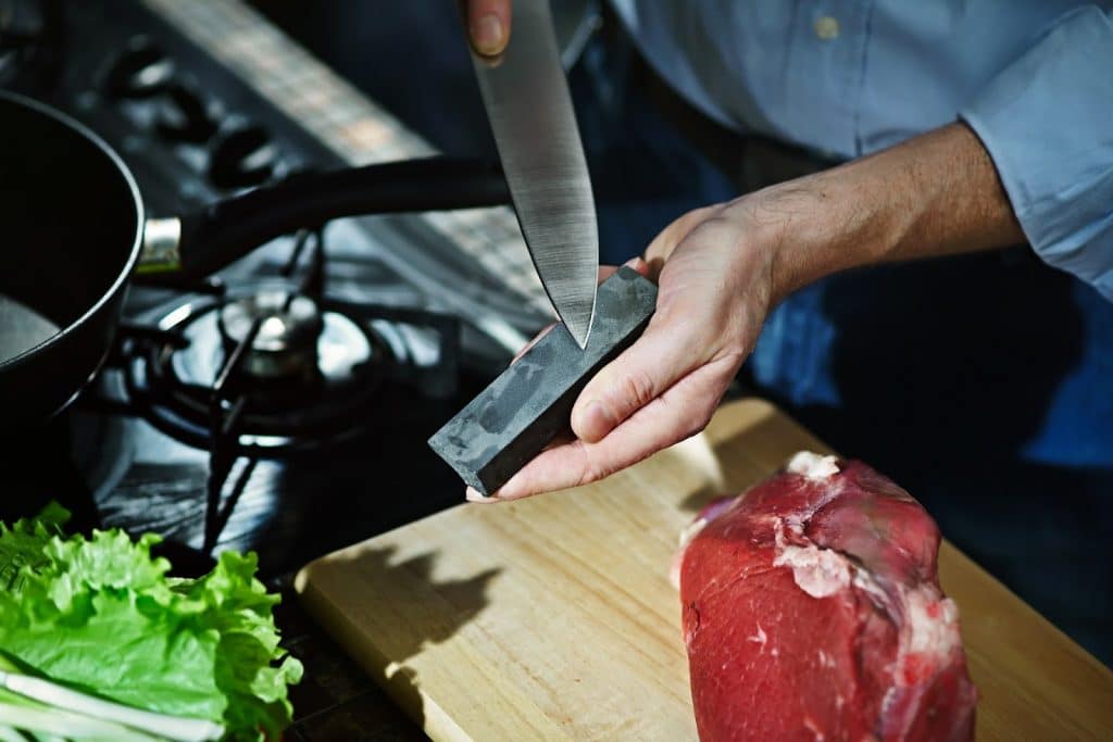 6 Best Knives for Cutting Meat of All Types