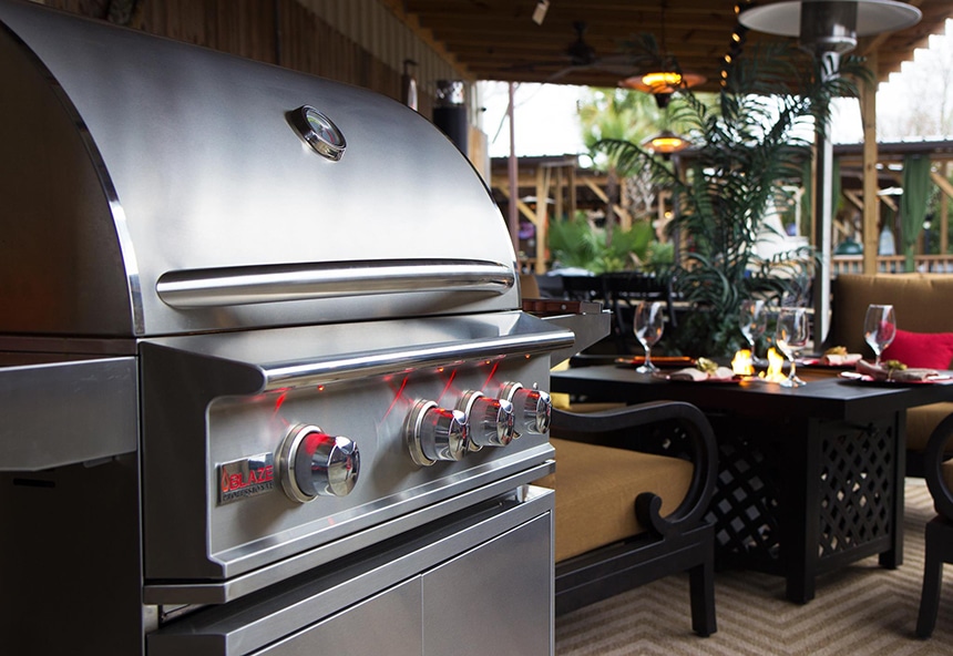 9 Best Blaze Grills – Impressive Options for Small and Large Parties!