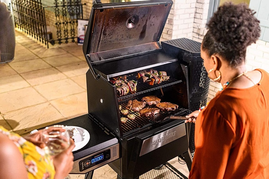 6 Best Charcoal Grills under $500 — Long-Lasting, Functional, and Reliable (Spring 2023)