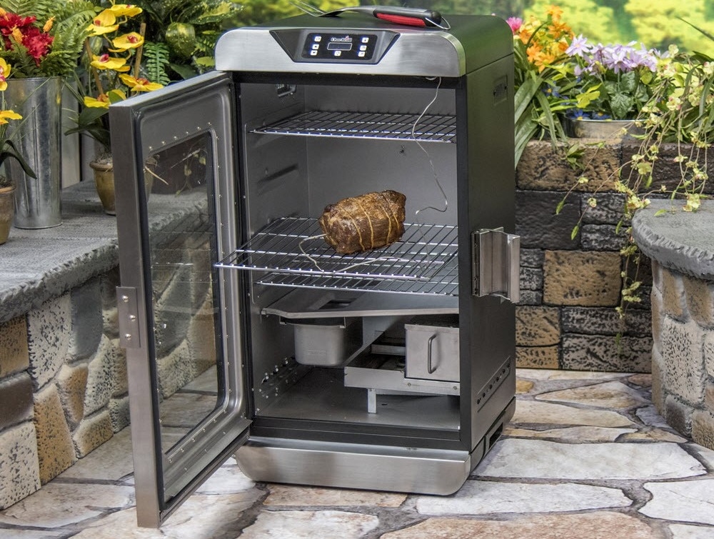 10 Best Electric Smokers That You Can Get in 2022
