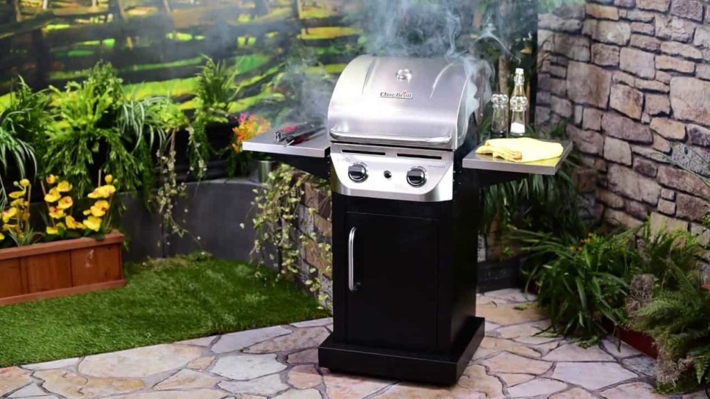 10 Best Gas Grills under $300 — Incomparable Flavor at no Extra Cost! (Spring 2023)