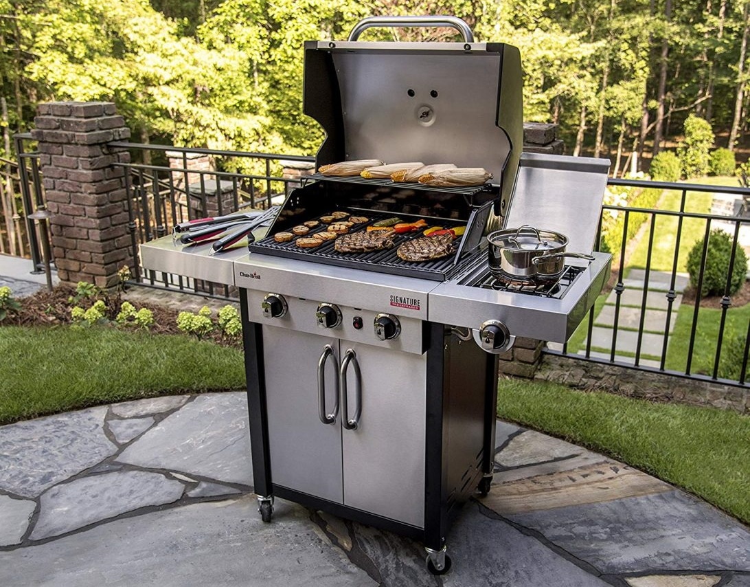 7 Best Char Broil Grills Reviewed in Detail (Fall 2023)