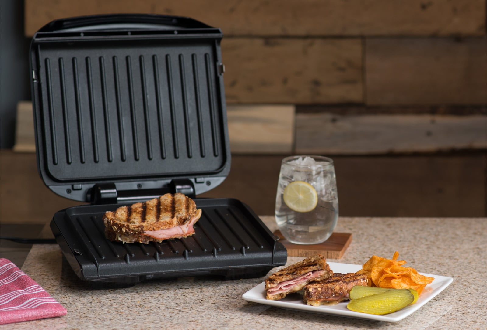 6 Best George Foreman Grills Reviewed In Detail Fall 2023   George Foreman Grill Featured 