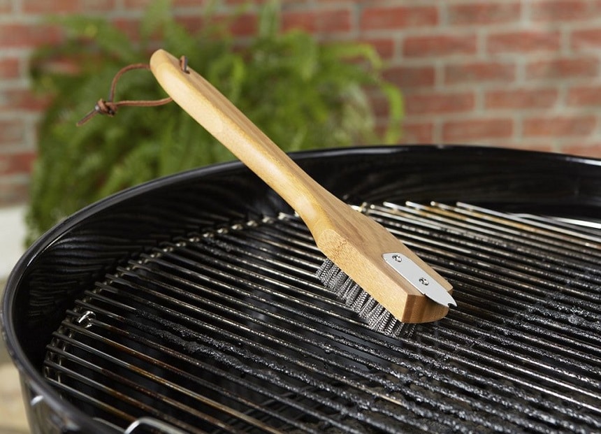 How to Clean a Grill without a Brush?