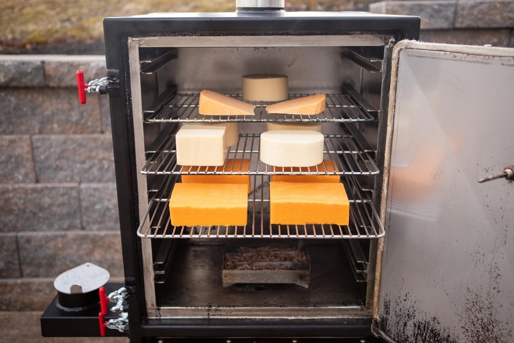 How to Smoke Cheese: All-Encompassing Description of the Process