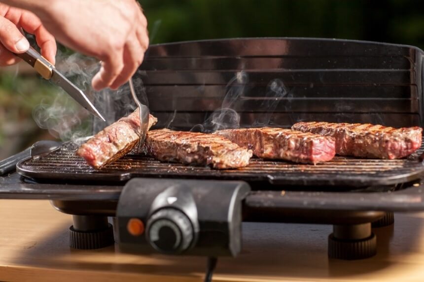 Cooking Steaks on Griddle: Best Tips and Recipes