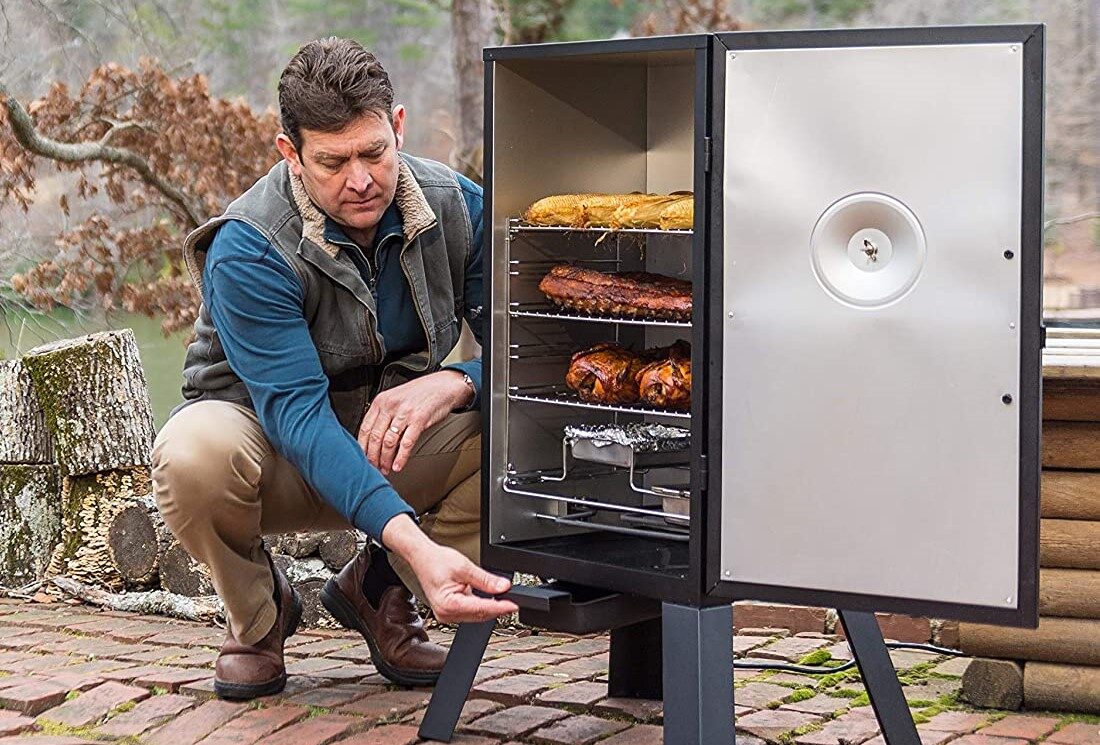 8 Best Small Electric Smokers (Summer 2024) – The Ultimate Guide