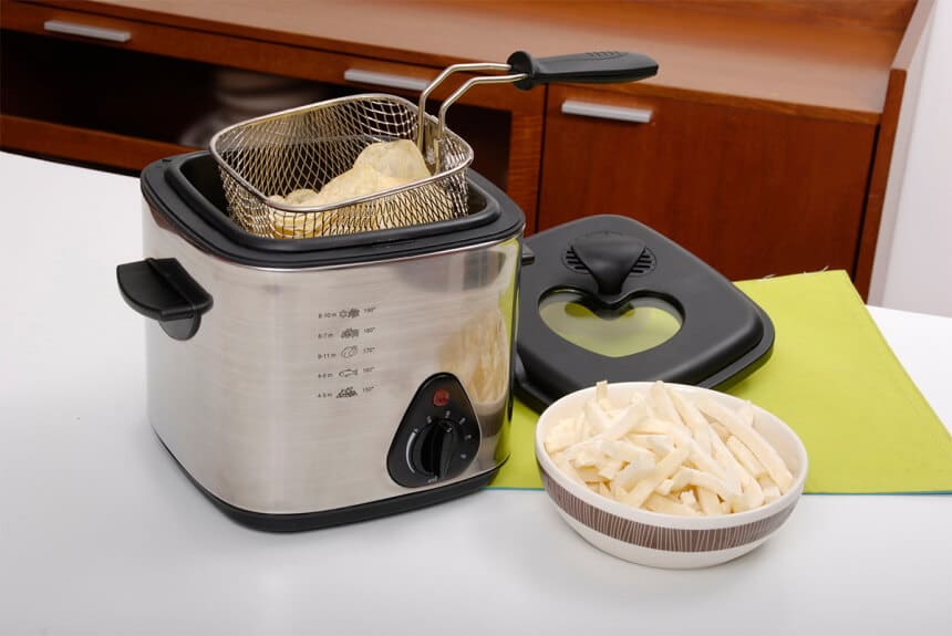 9 Best Deep Fryers for Home Cooking