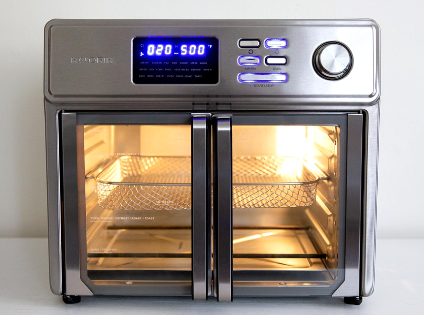 8 Best Large Air Fryers Perfect to Cook for a Big Company of Friends (Spring 2023)