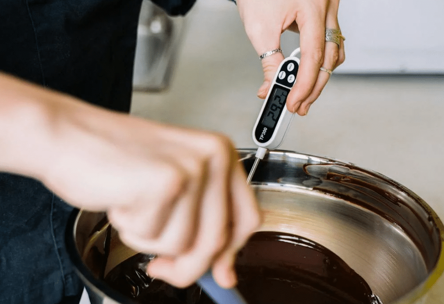 digital cooking thermometer image